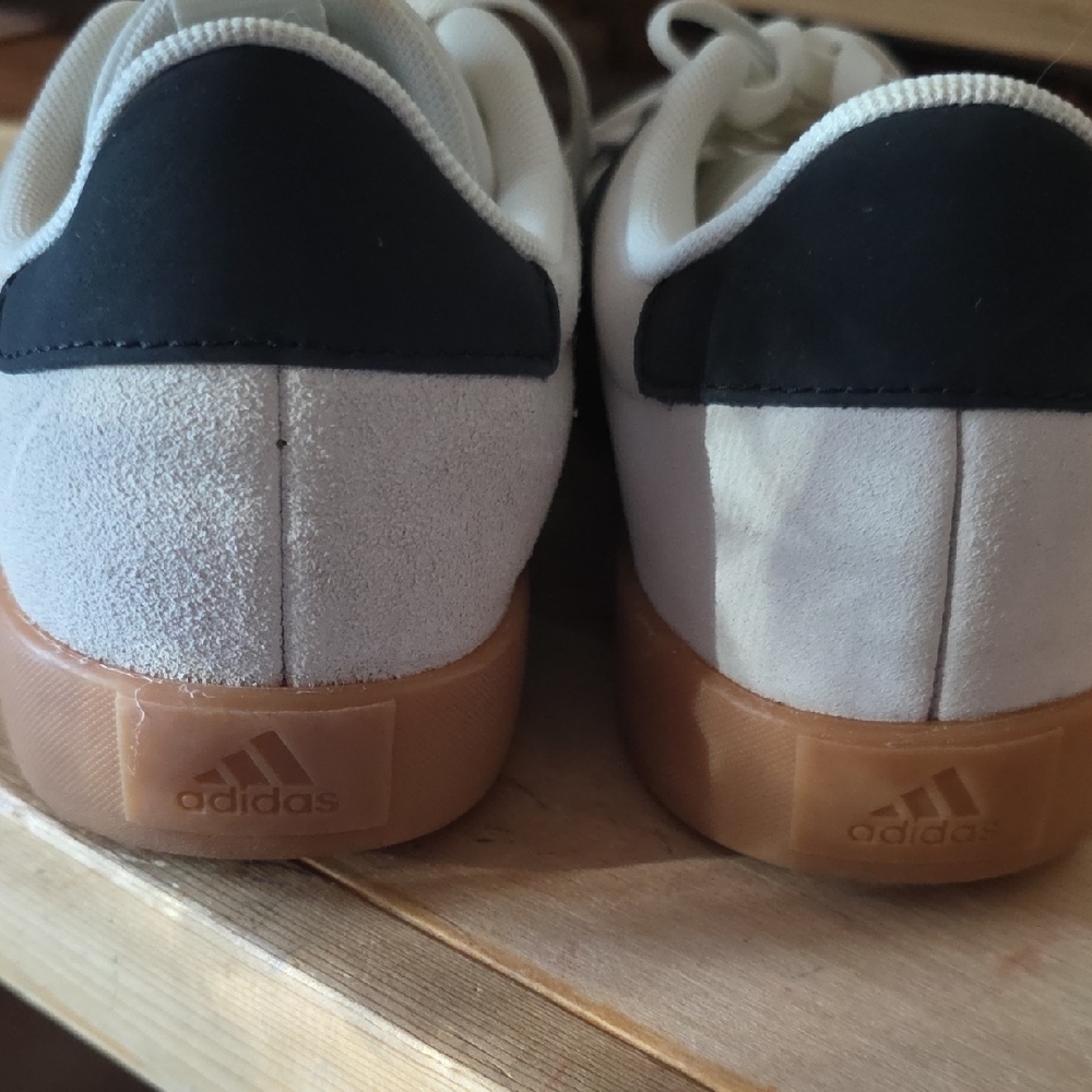 Adidas White and Black Sneakers - Picture 3 of 6